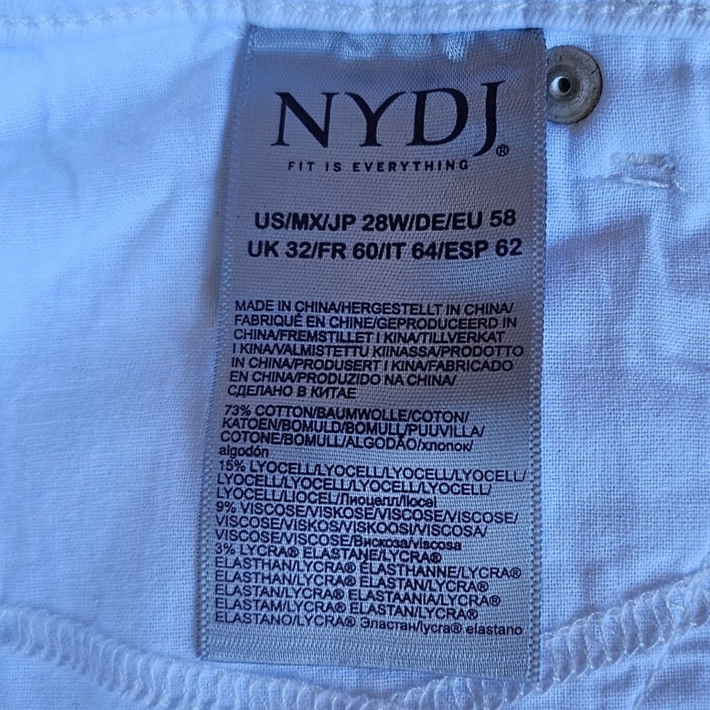 NYDJ Briella Roll Cuff Denim Shorts Optic White Plus Size 28W WCFO2258 NEW - Picture 7 of 8